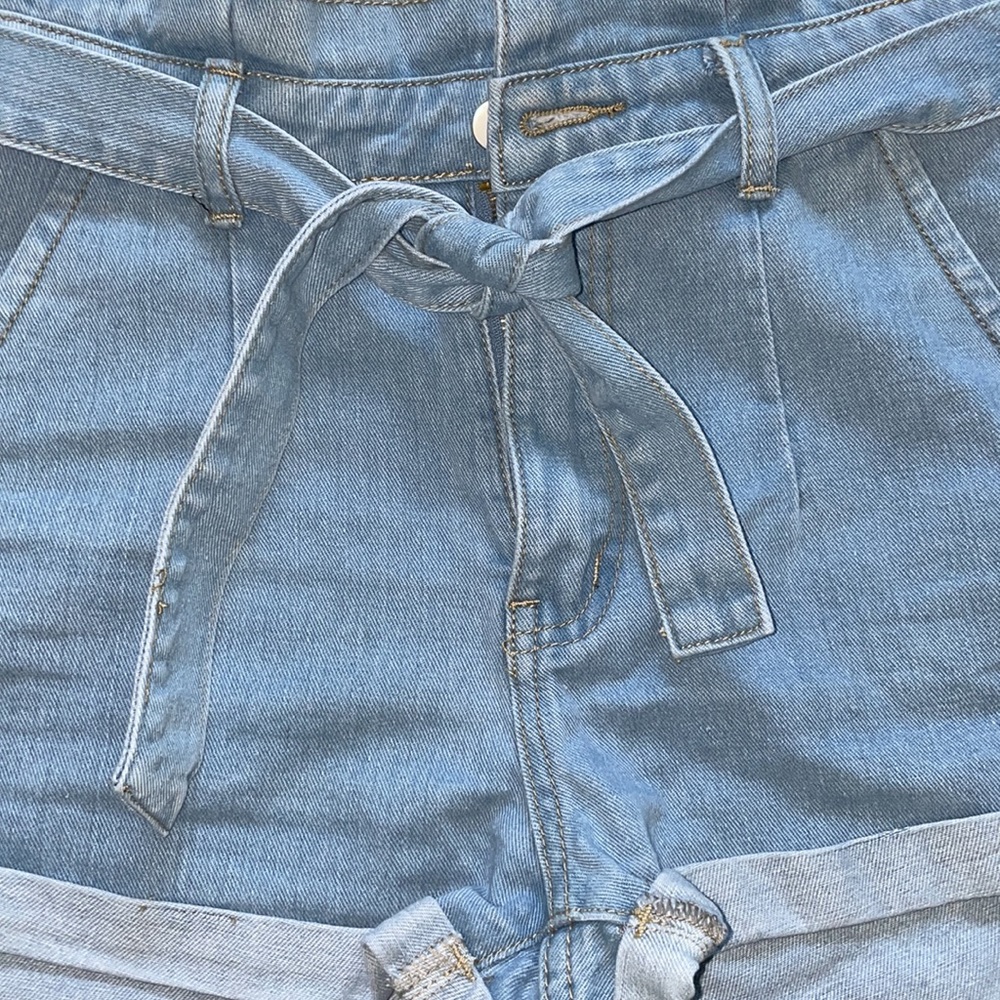 Paperbag High Waisted Shorts - Picture 2 of 2